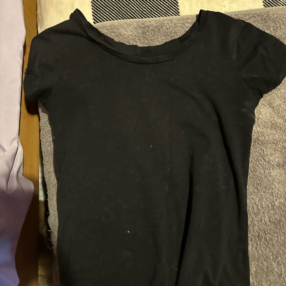 womens black tee